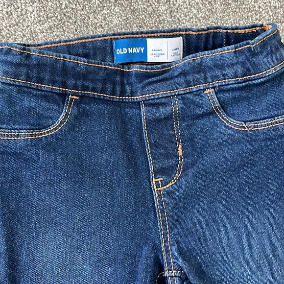 Never worn! TWO pairs of Girls 3T Jeans, Adjustable Waist - Picture 3 of 5